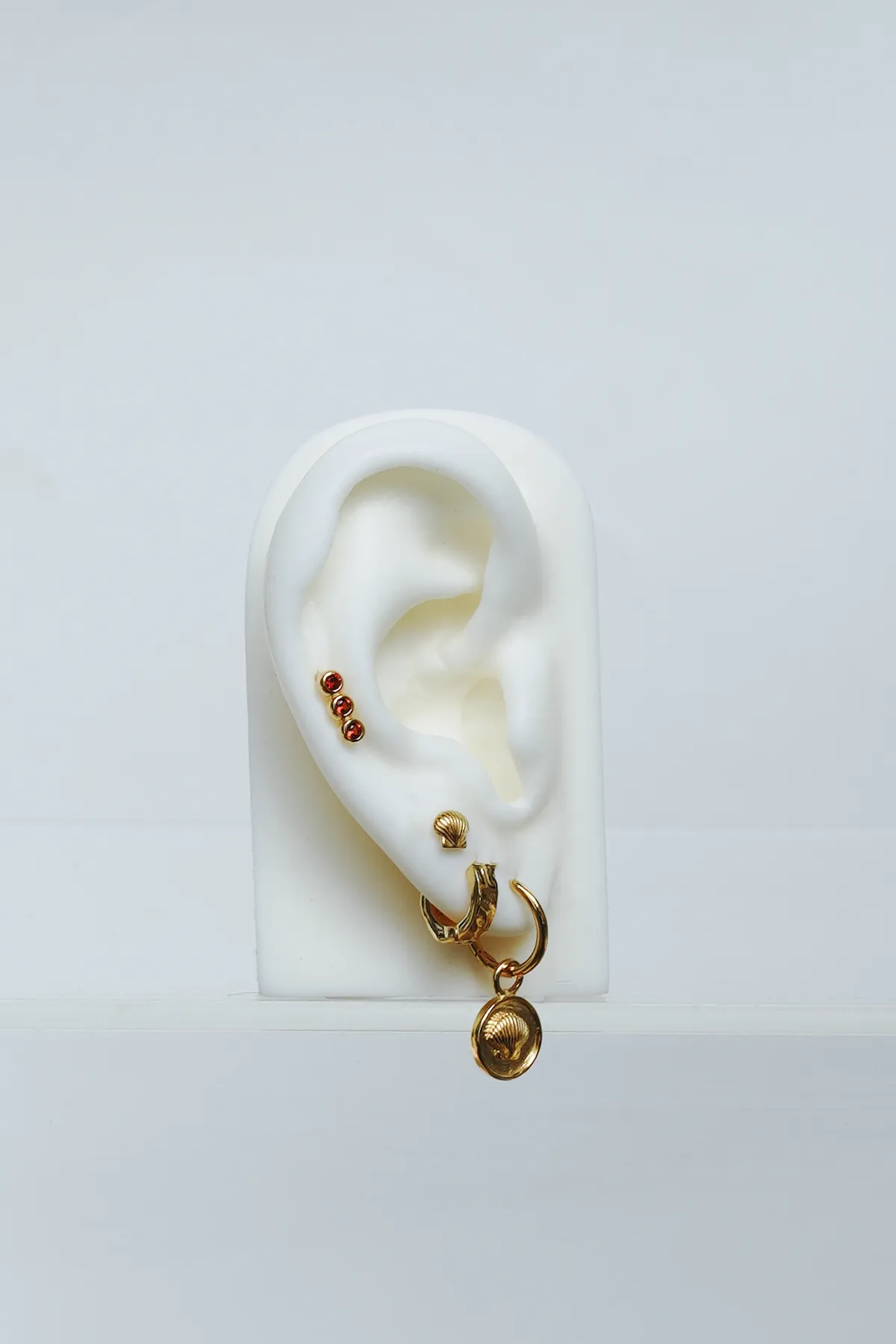 Coral stud earring gold plated